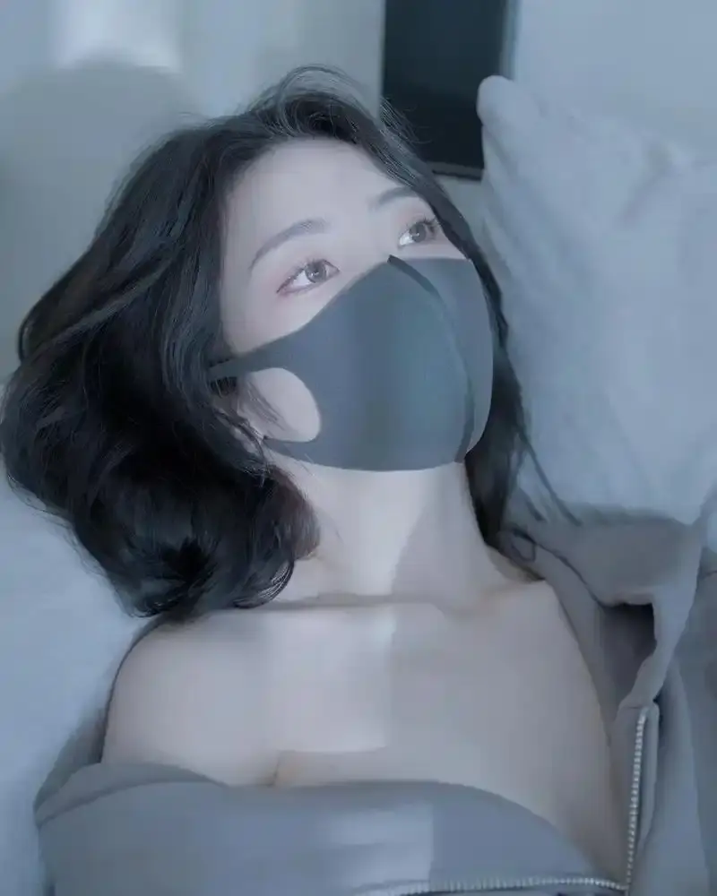 《玩偶姐姐》2025短剧愚人节特辑无广告高清HD免费观看百度云网盘资源下载 - ES影院 玩偶姐姐