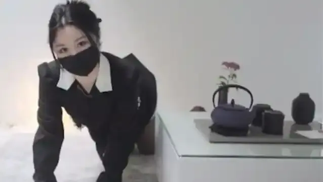 《二郎腿战神娜娜》完整版全集免费观看-《二郎腿战神娜娜》无广告高清版在线播放-动作片-影视宝盒网-精彩片段-夸克/腾讯视频