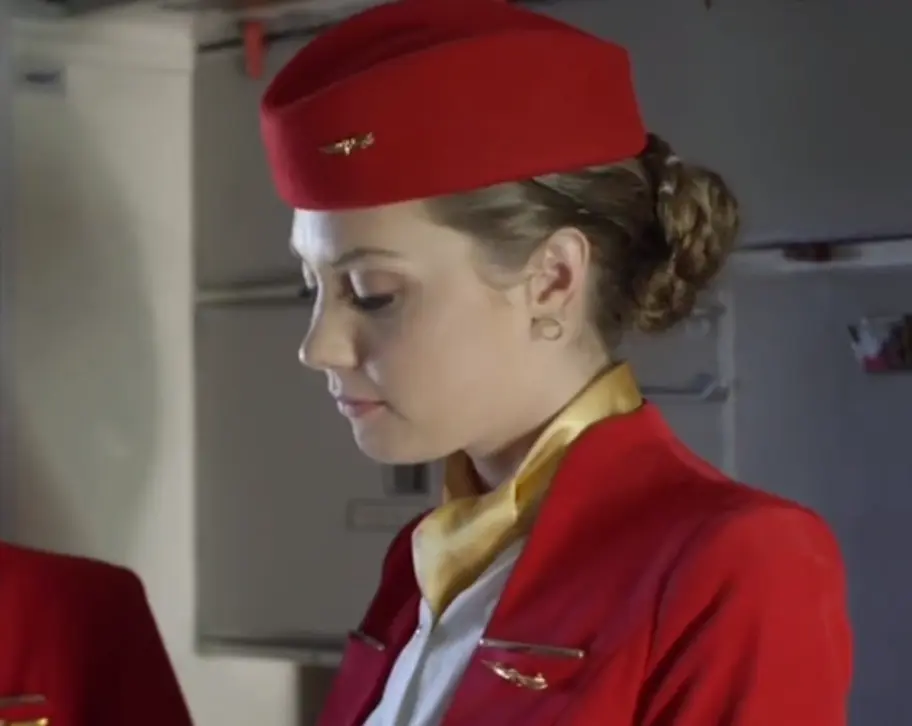 法国空姐4全季1080P高清版-《法国空姐4》悬疑片免费在线看-啄木鸟系列完整免费观看-多平台同步更新播放