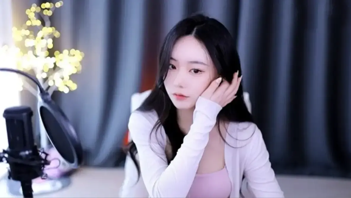 《糖心少女Vlog唐伯虎系列全纪录》放送—唐伯虎系列高能幕后花絮1080P画质呈现—免费解锁无广告 糖心少女Vlog资源星空影视可看