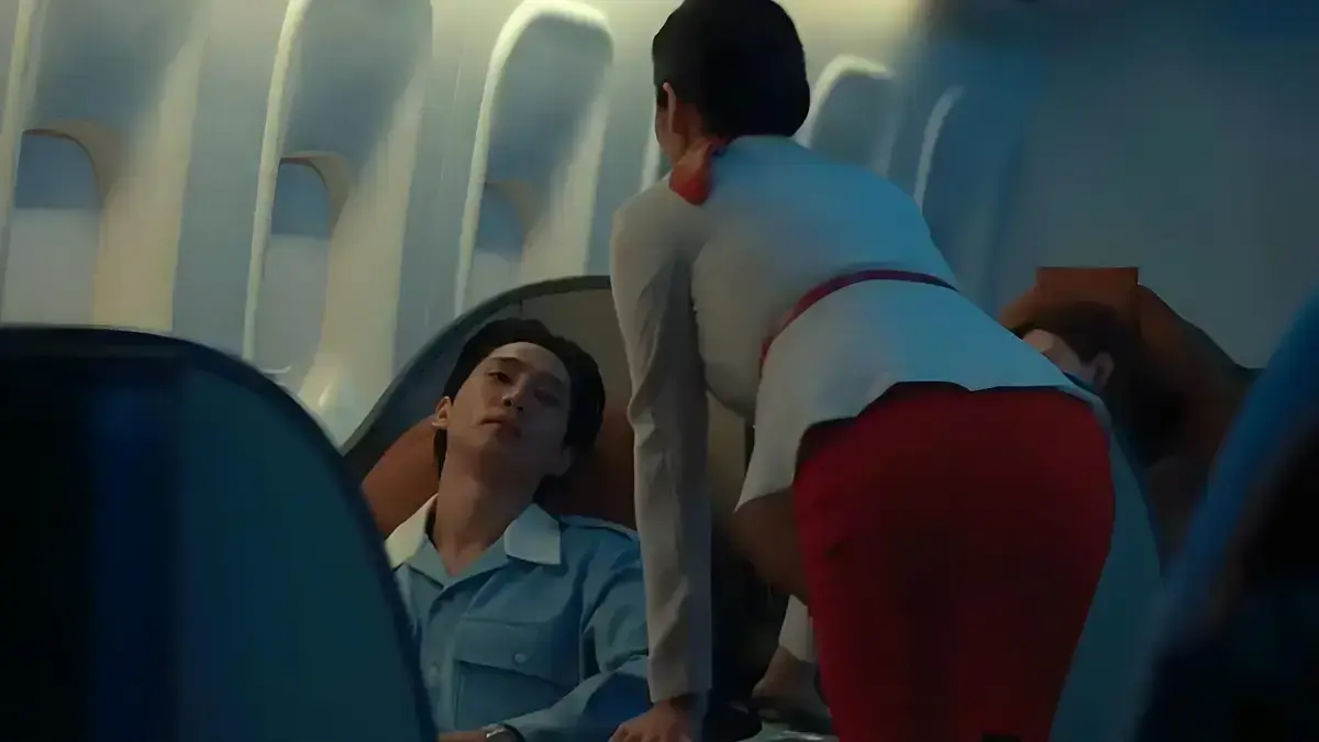 《韩国空姐》未删减1080P超清版免费看-爆笑空乘喜剧电影全集无广告在线播放-无卡顿同步更新+网盘下载，高清资源随时看！