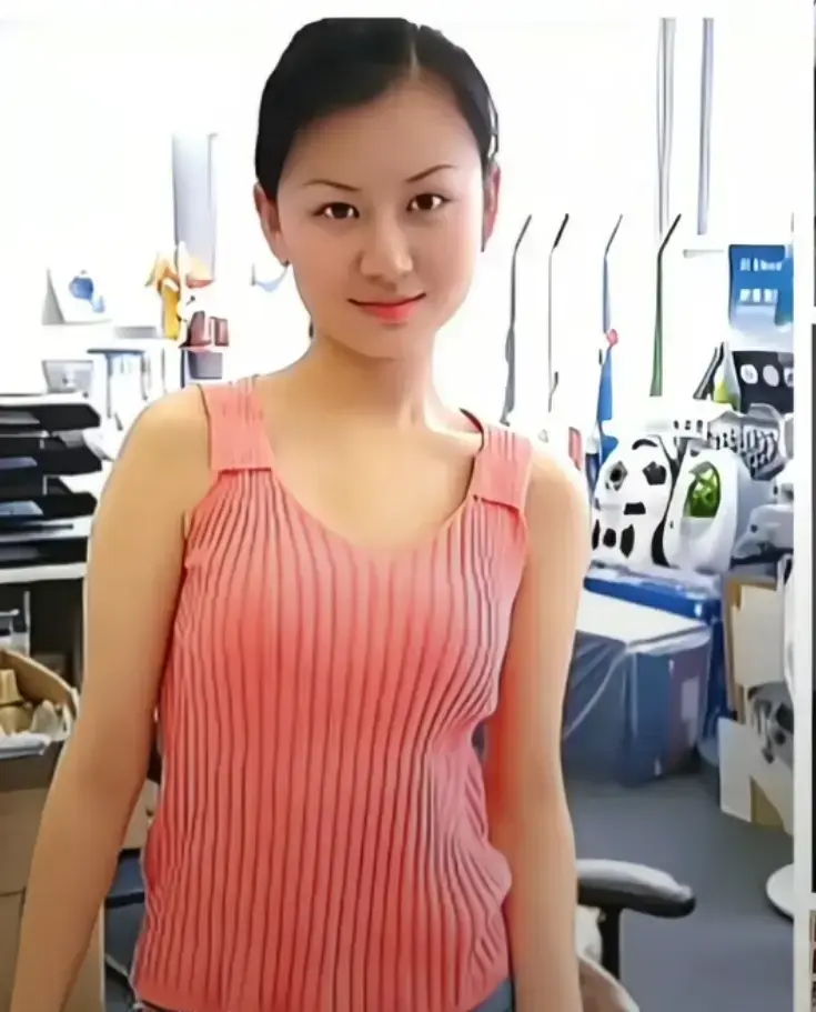 莫老师全剧高清无删减免费追剧 - 热门短剧《莫老师》完整版在线播放 - 超清画质免费看剧