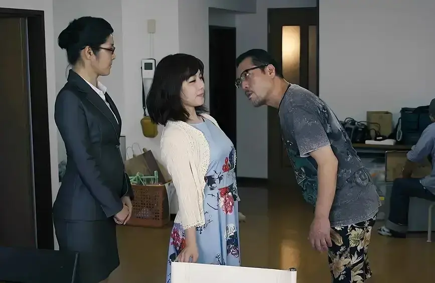 《春情荡漾》蓝光4K无删减日影在线观看迅雷云盘
