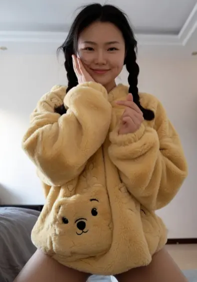 《建始实验小学》蓝光资源永久可用：黄睡衣少女经典回眸一笑绝版影像，《建始实验小学》无删减版免费在线看