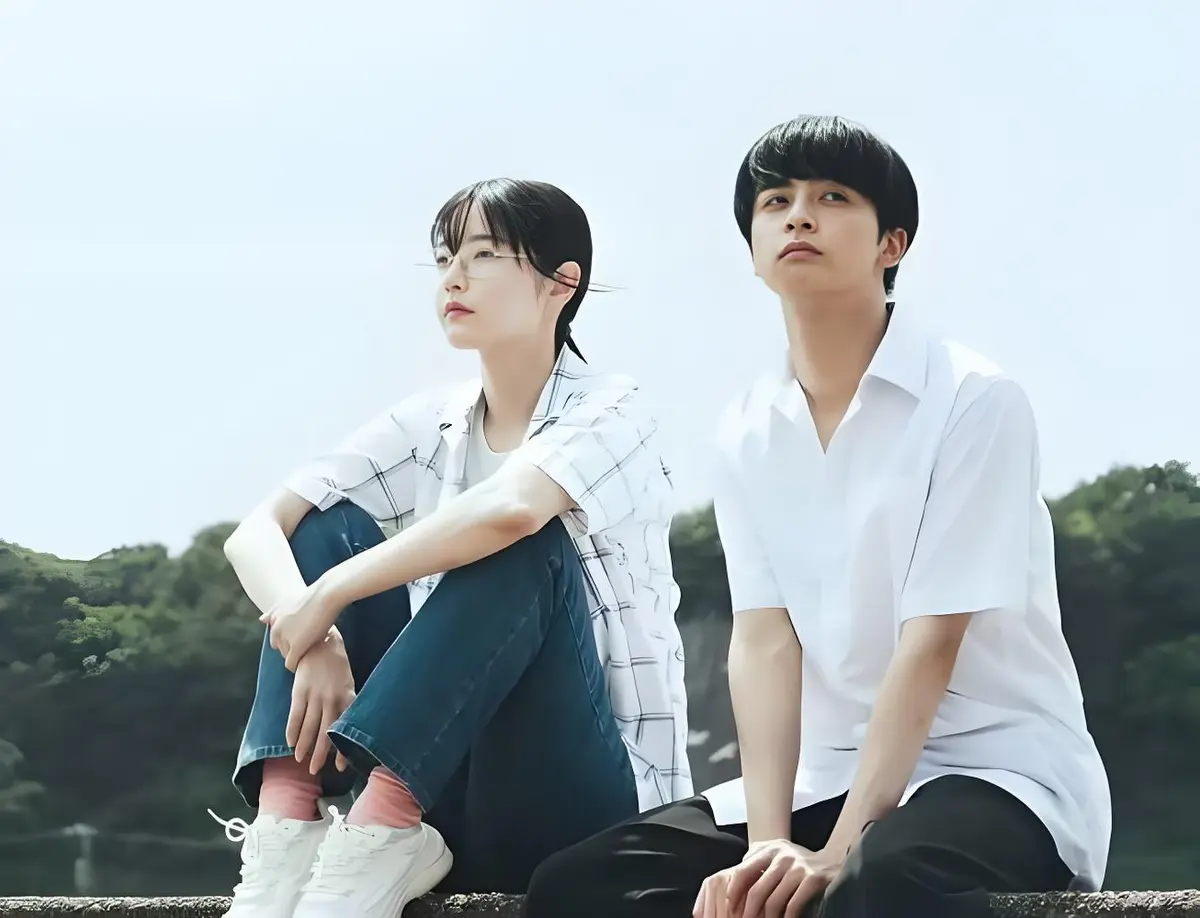 免费看纯爱虐心电影《夏日暗涌》-无广告流畅播放_夏日暗涌在海风与暧昧中极致拉扯！《夏日暗涌》HD高清资源别错过！